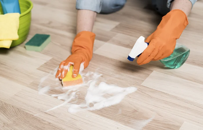 nettoyage de carrelage dans une maison