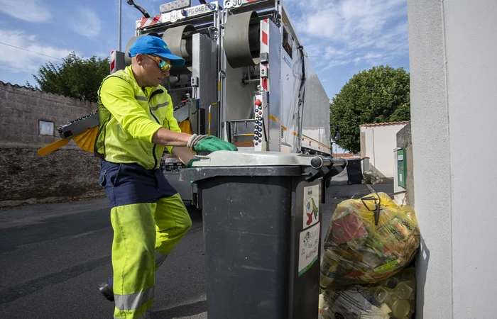 société de Vidage de corbeilles local à Casablanca Maroc WINBEST NETTOYAGE